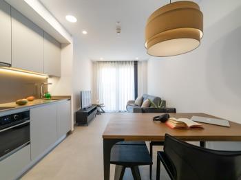 2 bedroom apartment ( double / single ) Lola Center